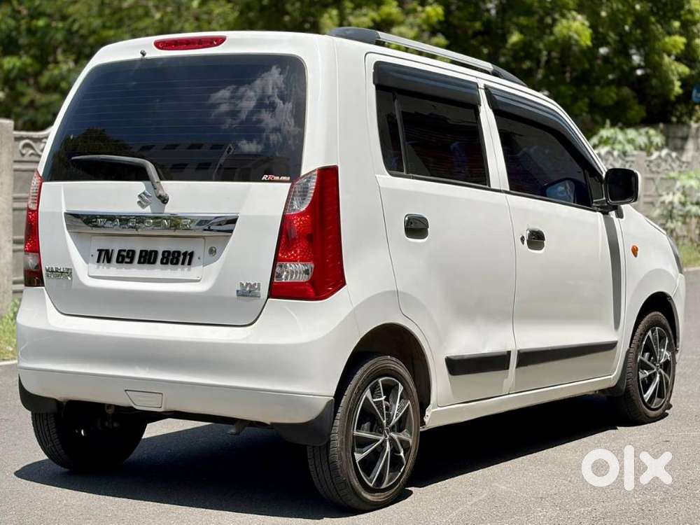 Maruti Suzuki Wagon R Vxi Amt Opt, 2017, Petrol