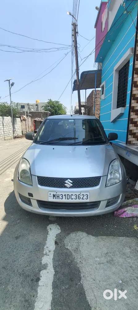 Maruti Swift Lxi