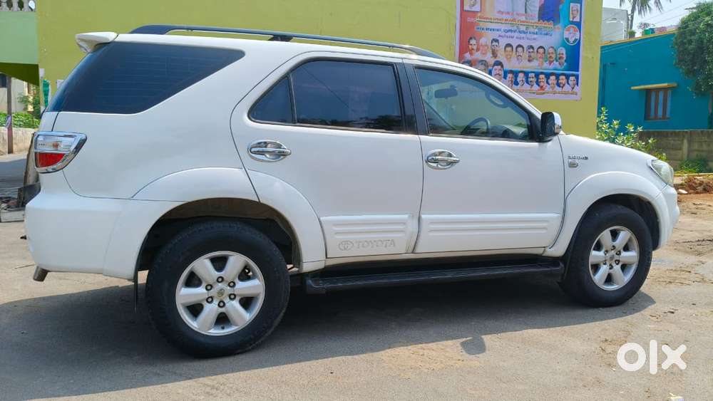 Toyota Fortuner 2009-2011 3.0 Diesel, 2011, Diesel