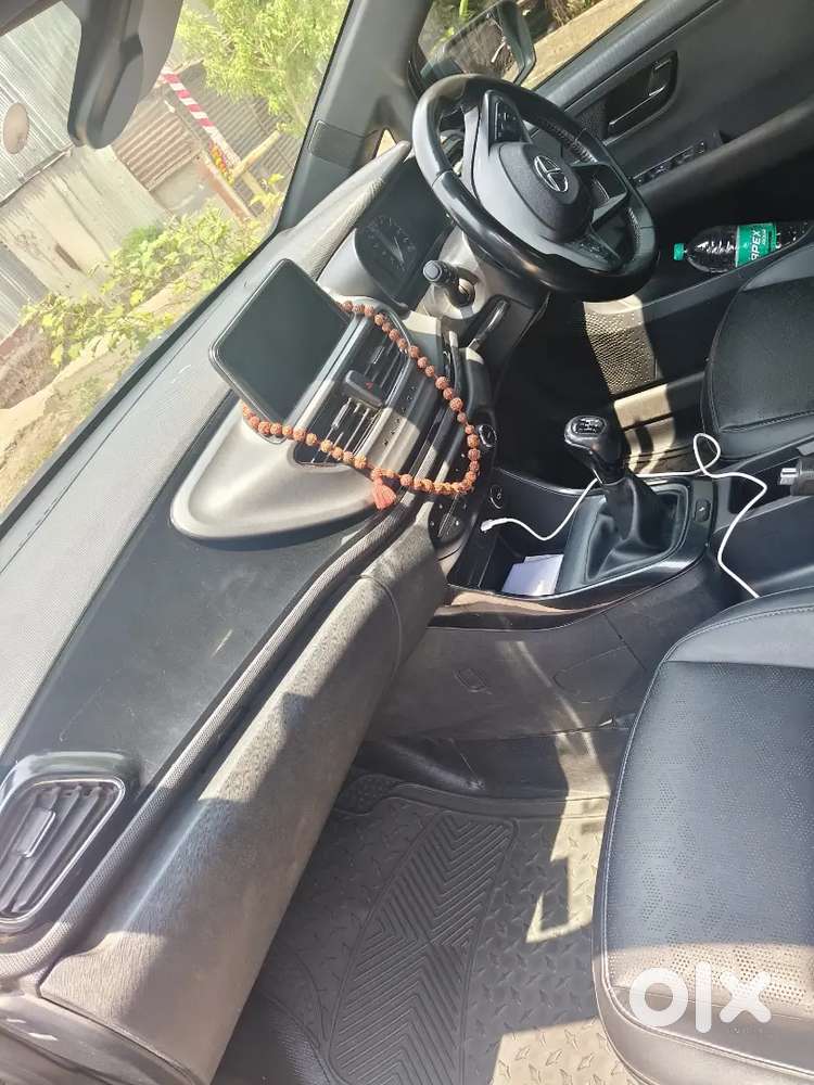 Tata Altroz 2023 Petrol Well Maintained