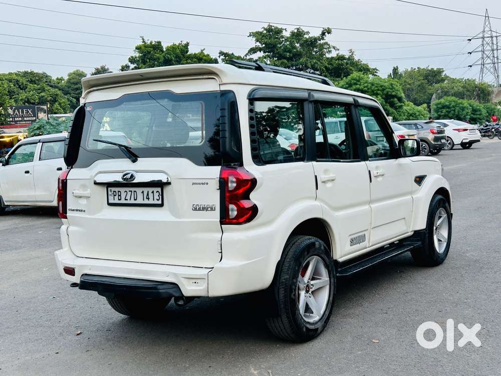Mahindra Scorpio S8 7 Seater, 2015, Diesel