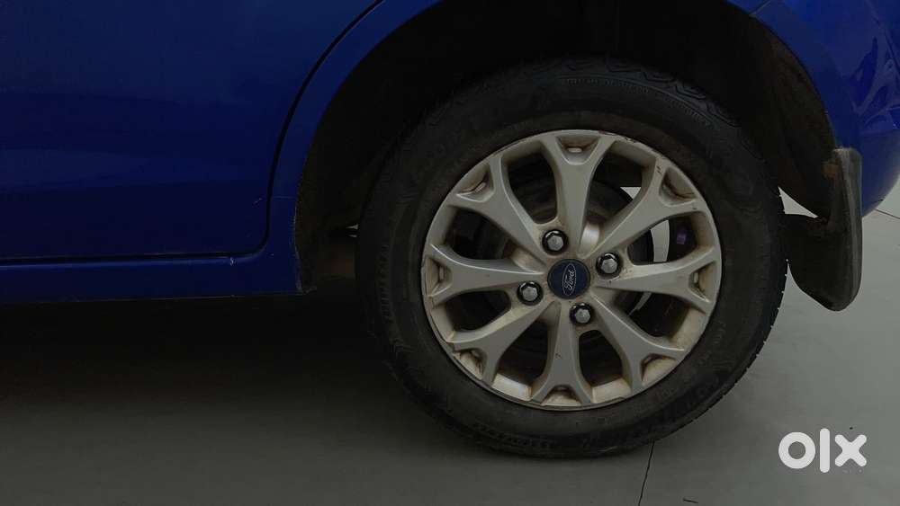 Ford Figo 1.2 Duratec Petrol Titanium, 2013, Petrol
