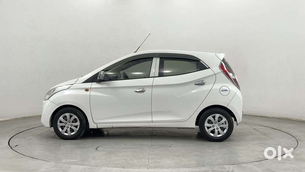 Hyundai Eon Magna +, 2017, Petrol
