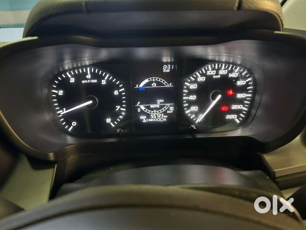2021 Tata Altroz 1.2 Petrol Manual