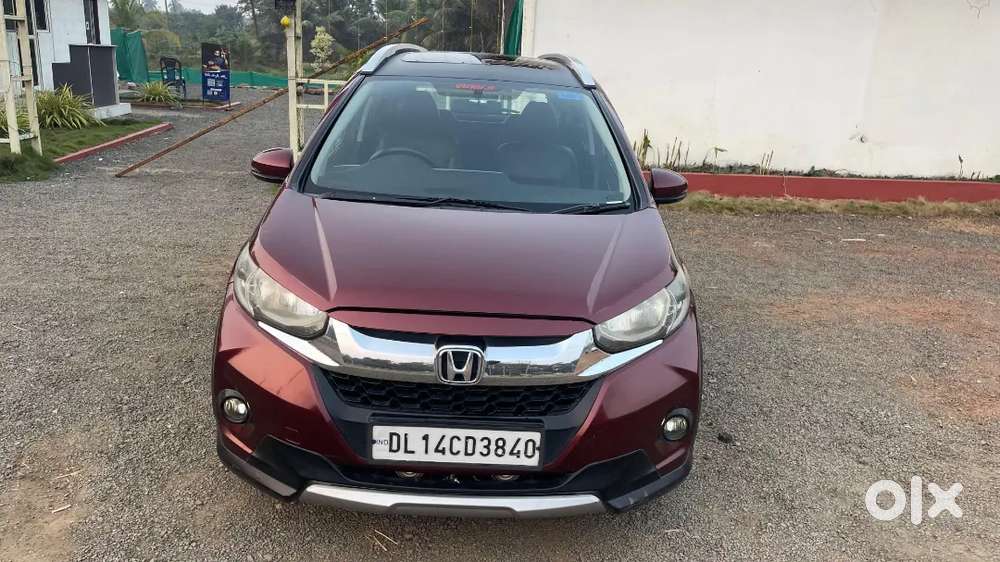 Honda Wr-v Sunroof Petrol + Cng
