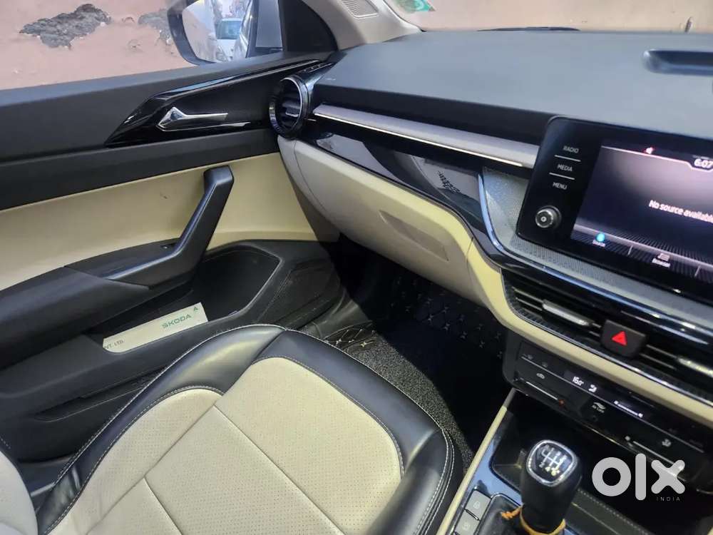Skoda Slavia 2023 Petrol Well Maintained