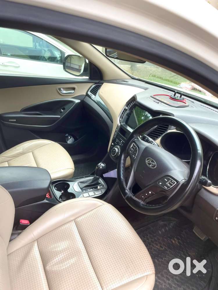 Hyundai Santafe 4wd Automatic Diesel 7 Seater For Sell