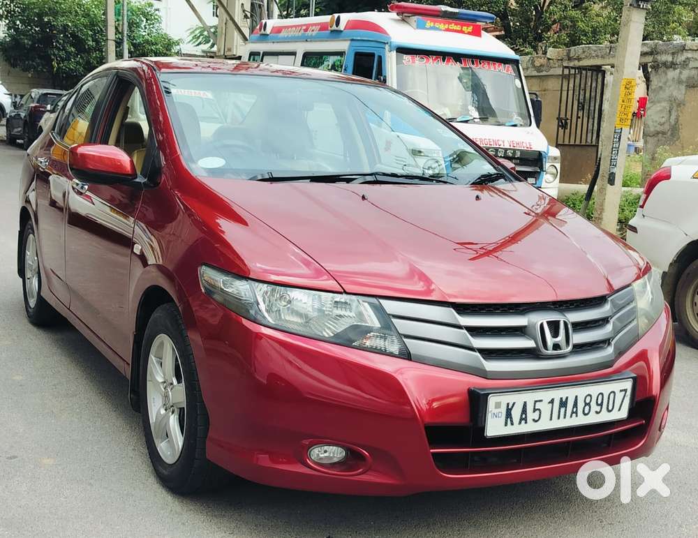 Honda City V Mt, 2011, Petrol