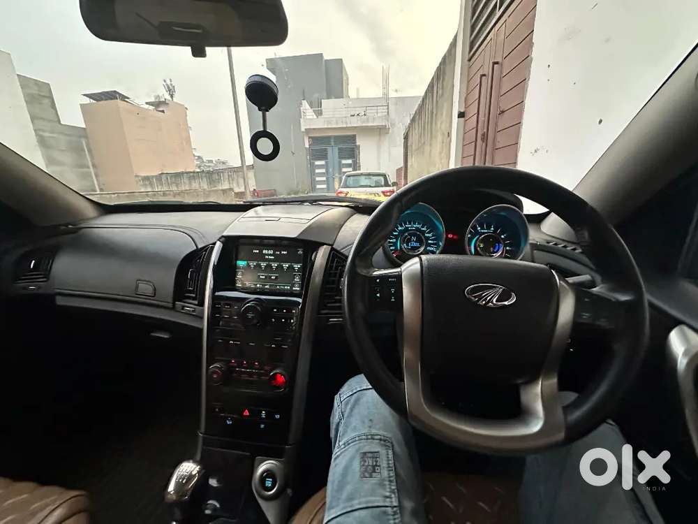 Mahindra Xuv500 2019 Diesel 66000 Km Driven