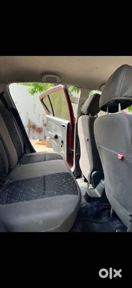 Maruti Suzuki Ritz, 2011, Petrol