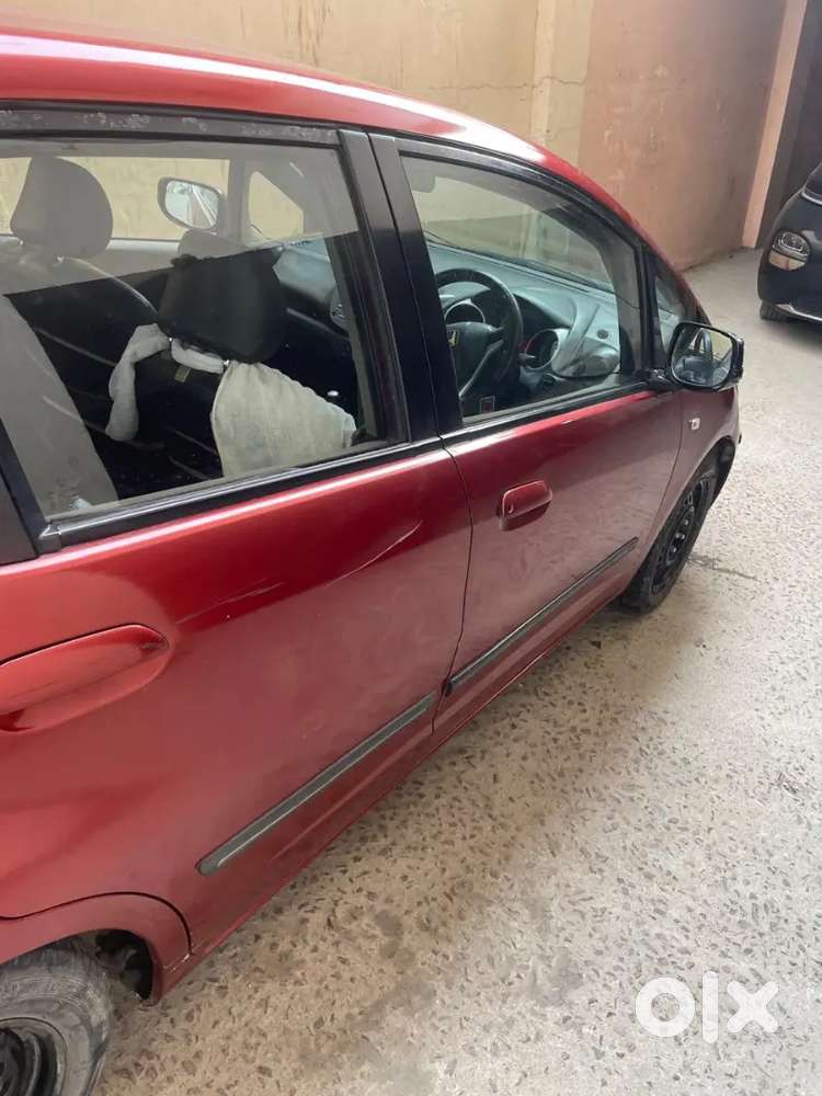 Excellent Condition Running Car, Still Gives Mileage 15.5 To 16 Km