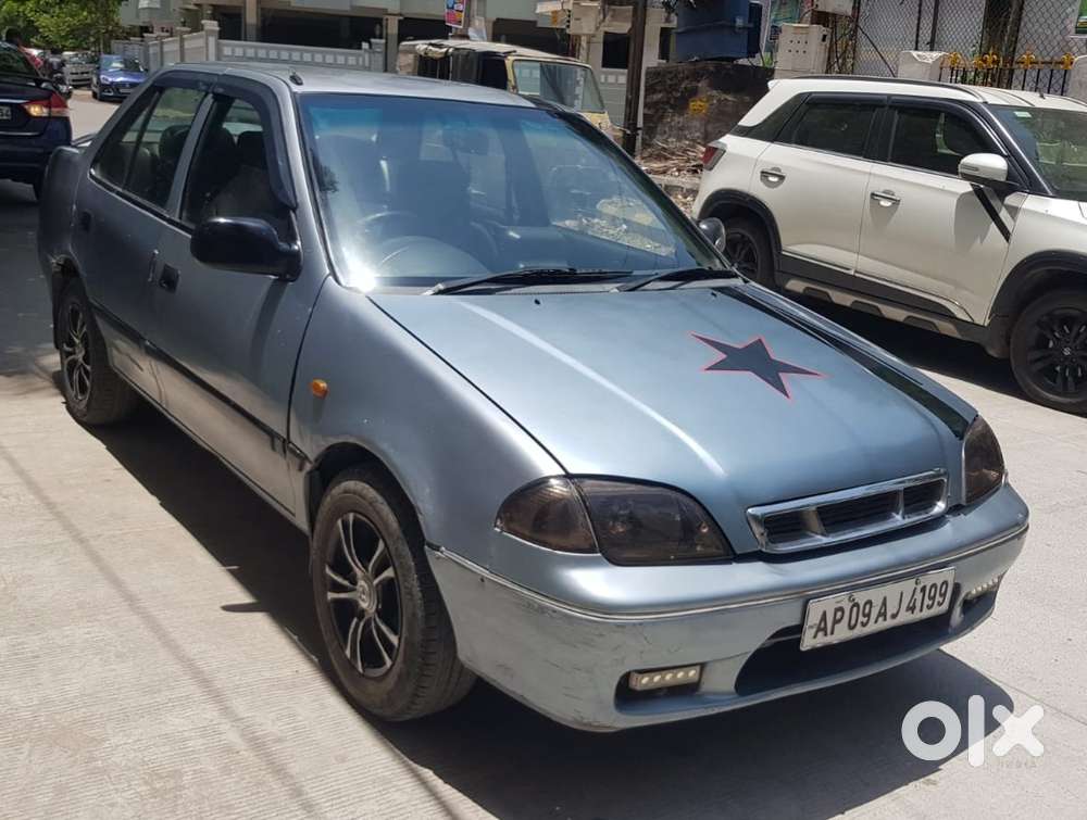 Maruti Suzuki Esteem Vx, 2001, Petrol