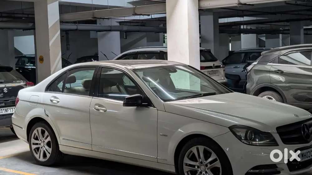 Mercedes-benz C-class 2012 Petrol 83000 Km Driven