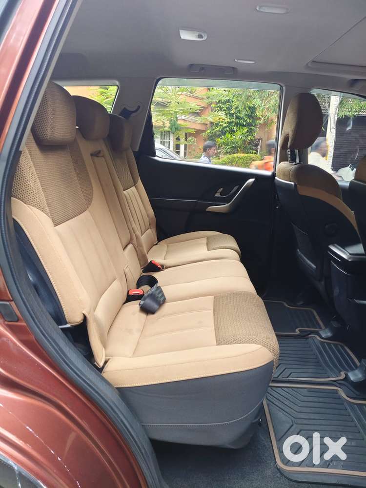 Mahindra Xuv500 W9, 2019, Diesel