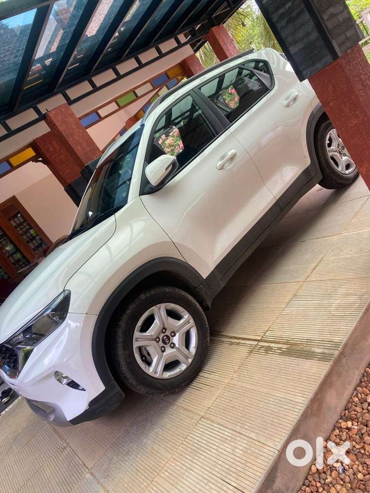 Kia Sonet 2020 Petrol Well Maintained