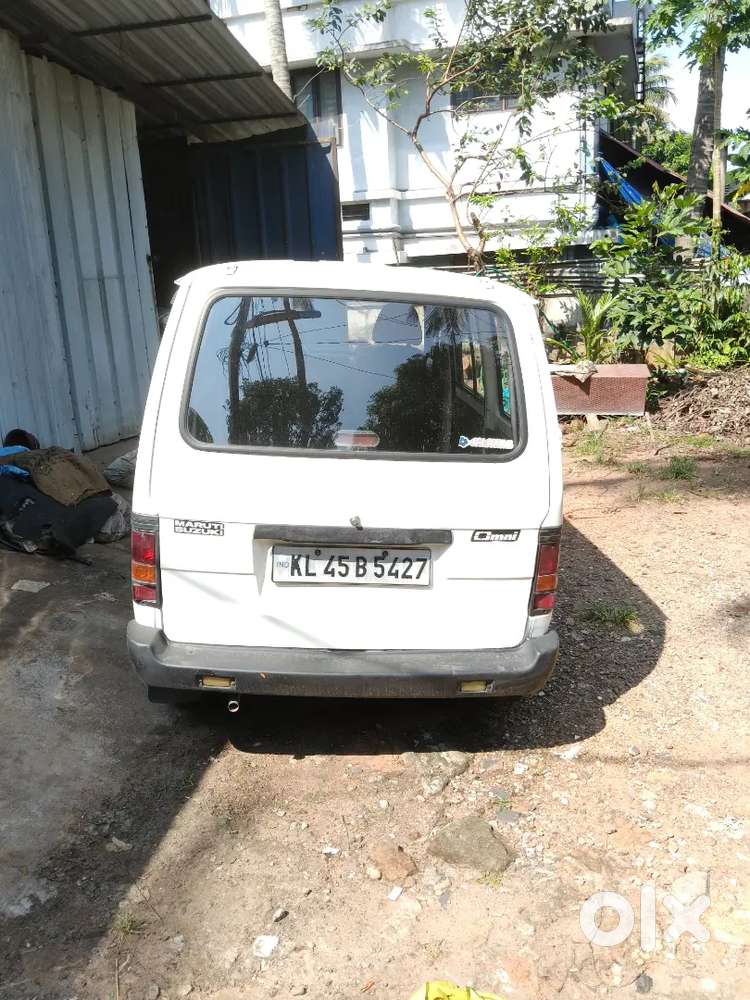 Maruti Suzuki Omni 2008