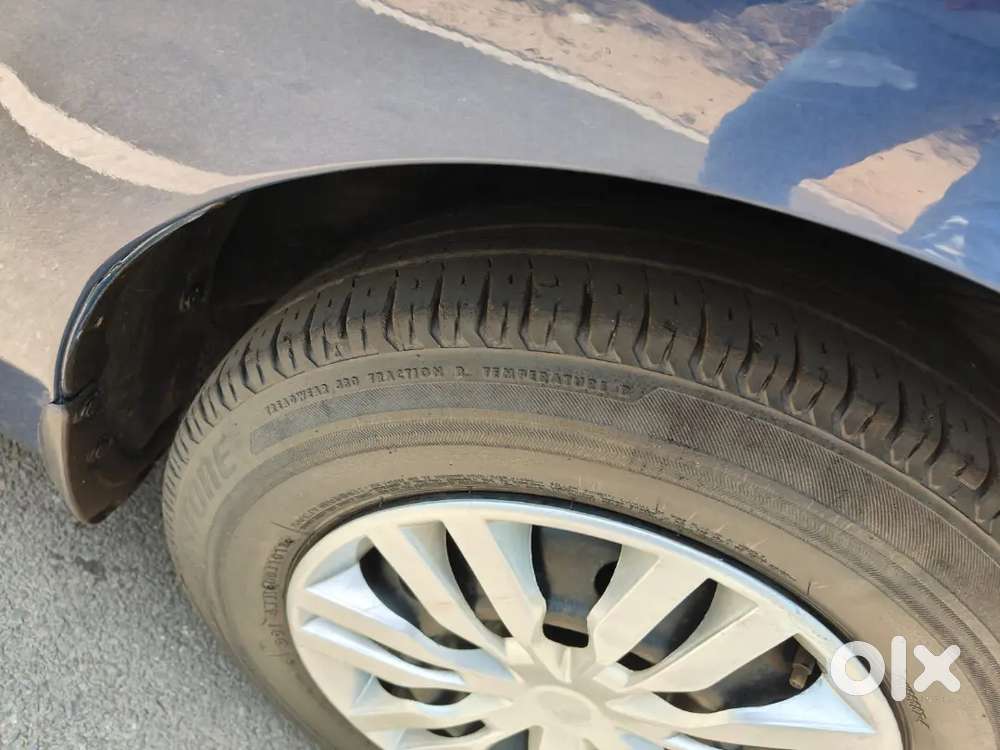 Maruti Suzuki Swift Dzire 2017 Petrol 60000 Km Driven