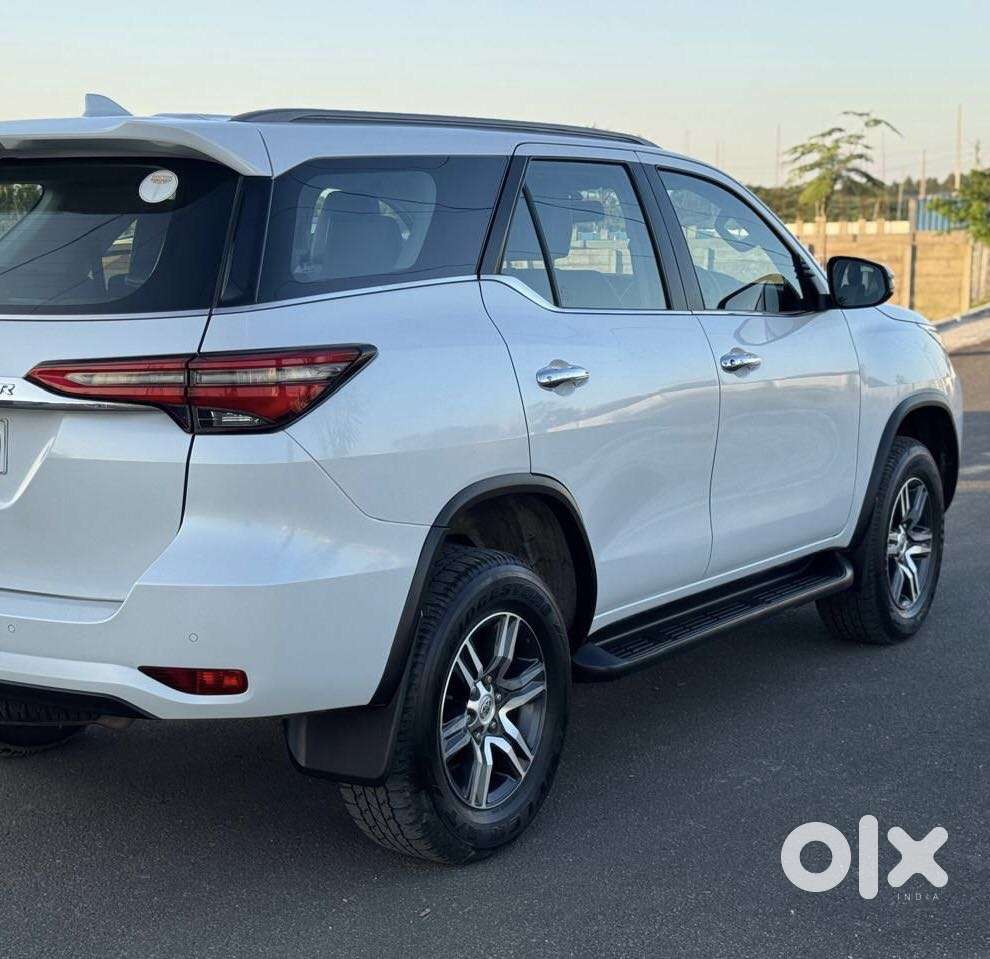 Toyota Fortuner 4x2 At 2.8 Diesel, 2022, Diesel