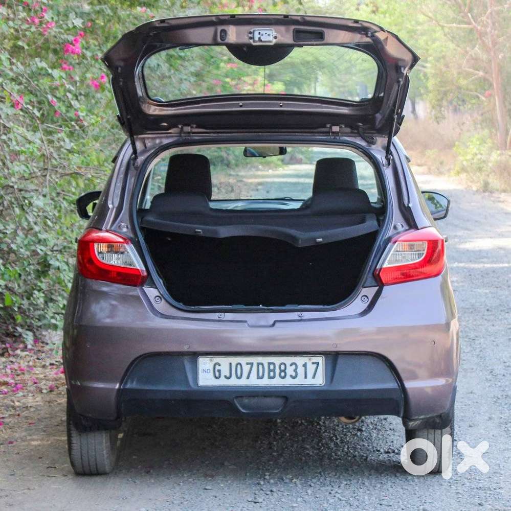 Tata Tiago 1.05 Revotorq Xz Plus Dualtone, 2018, Petrol