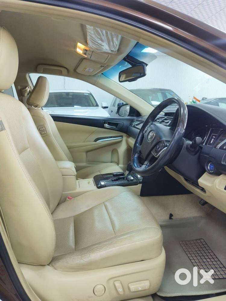 Toyota Camry 2.5 Hybrid, 2016, Petrol