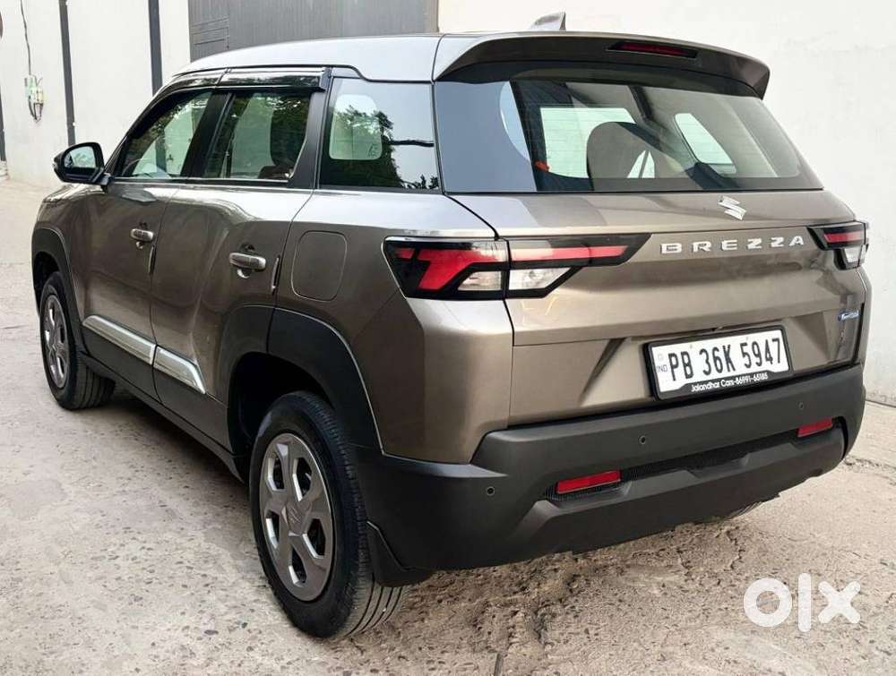 Maruti Suzuki Brezza, 2023, Petrol