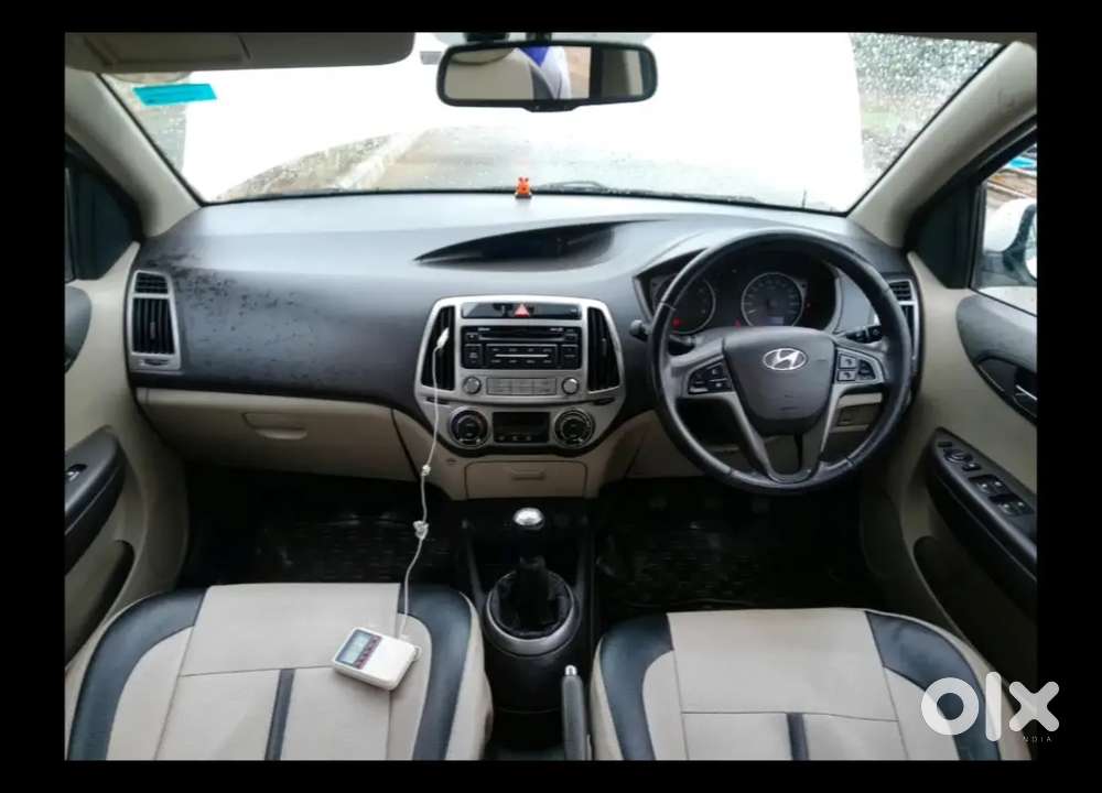 Hyundai I20, Dec 2013, Petrol, Well Maintained, 1st Owner, 99000 Kms