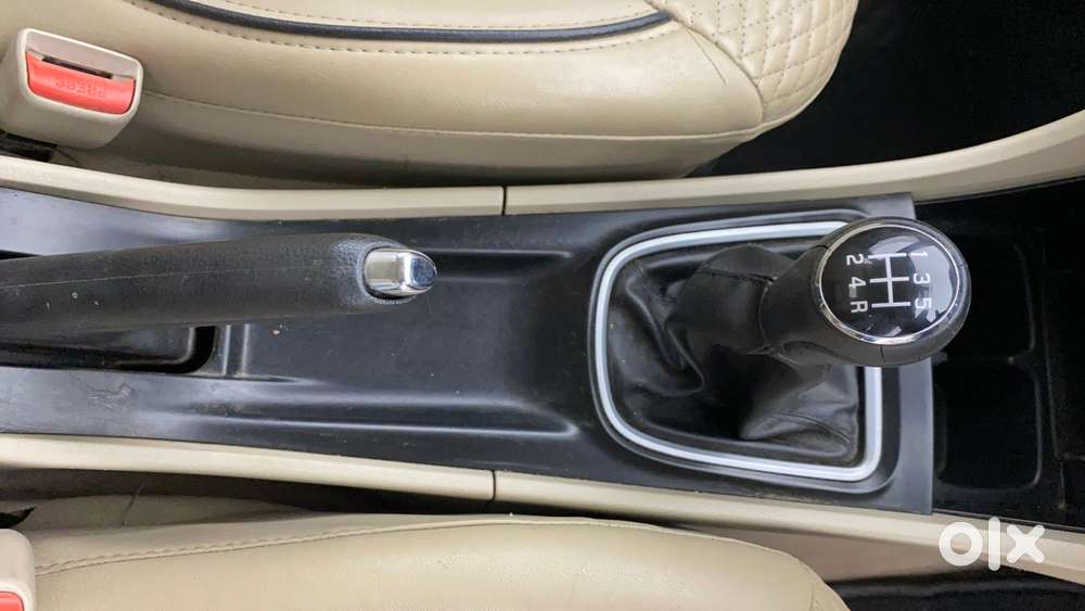 Maruti Suzuki Ciaz 1.5 Delta Shvs Mt, 2018, Petrol