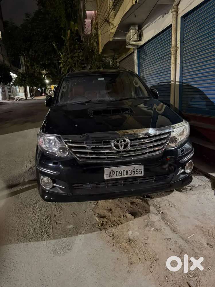 Toyota Fortuner Diesel Manual 2010 Year