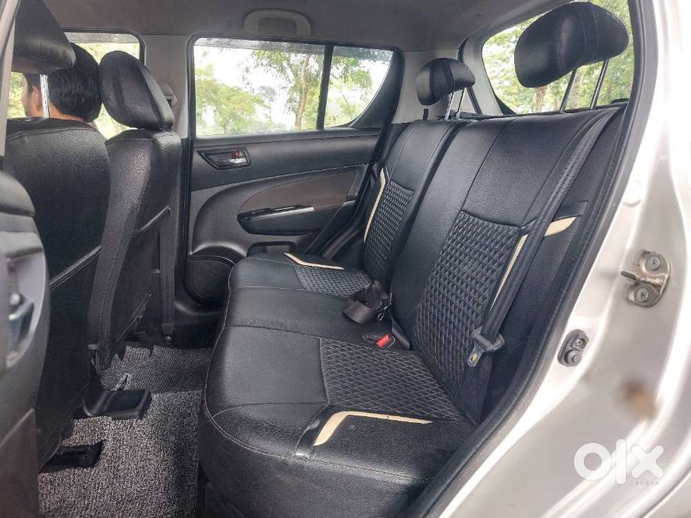 Maruti Suzuki Swift Vxi Abs Bsiv, 2017, Petrol