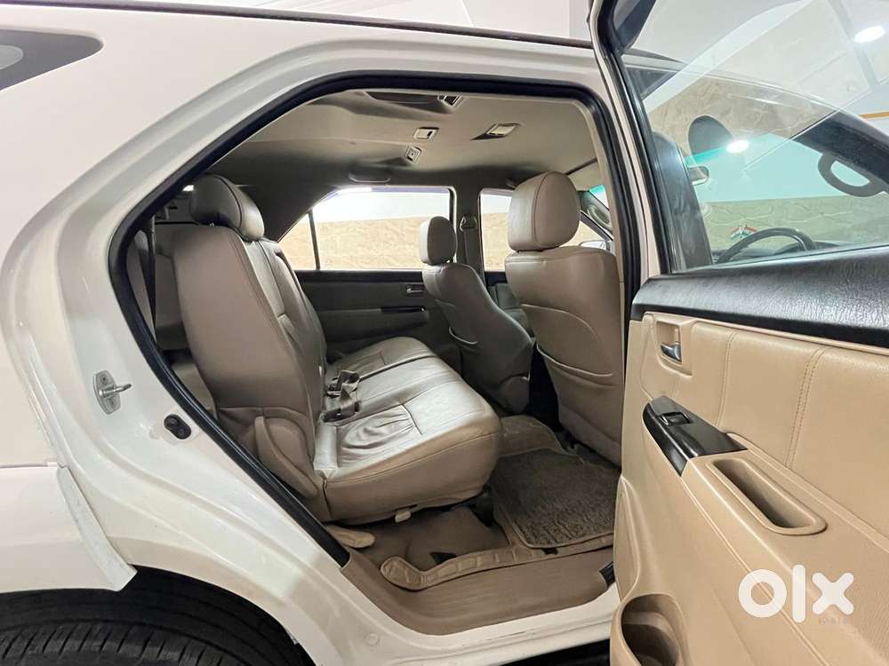 Toyota Fortuner 4x2 At 2.8 Diesel, 2014, Diesel