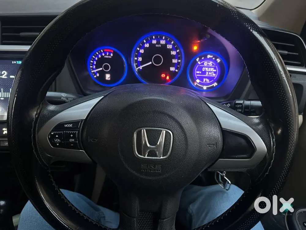 Honda Amaze 2nd Gen 2016 Petrol Well Maintained
