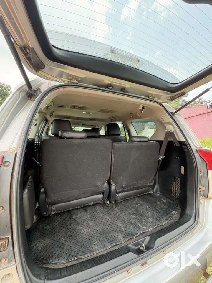 Toyota Innova Crysta G 8 Str, 2017, Diesel