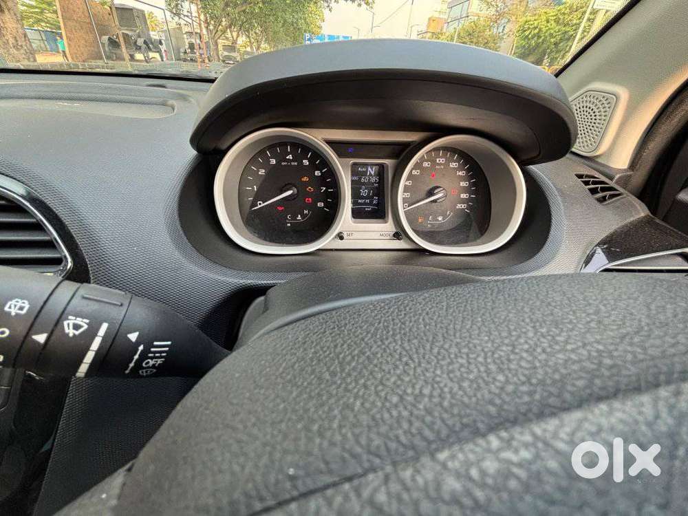 Tata Tiago 1.2 Revotron Xza, 2017, Petrol