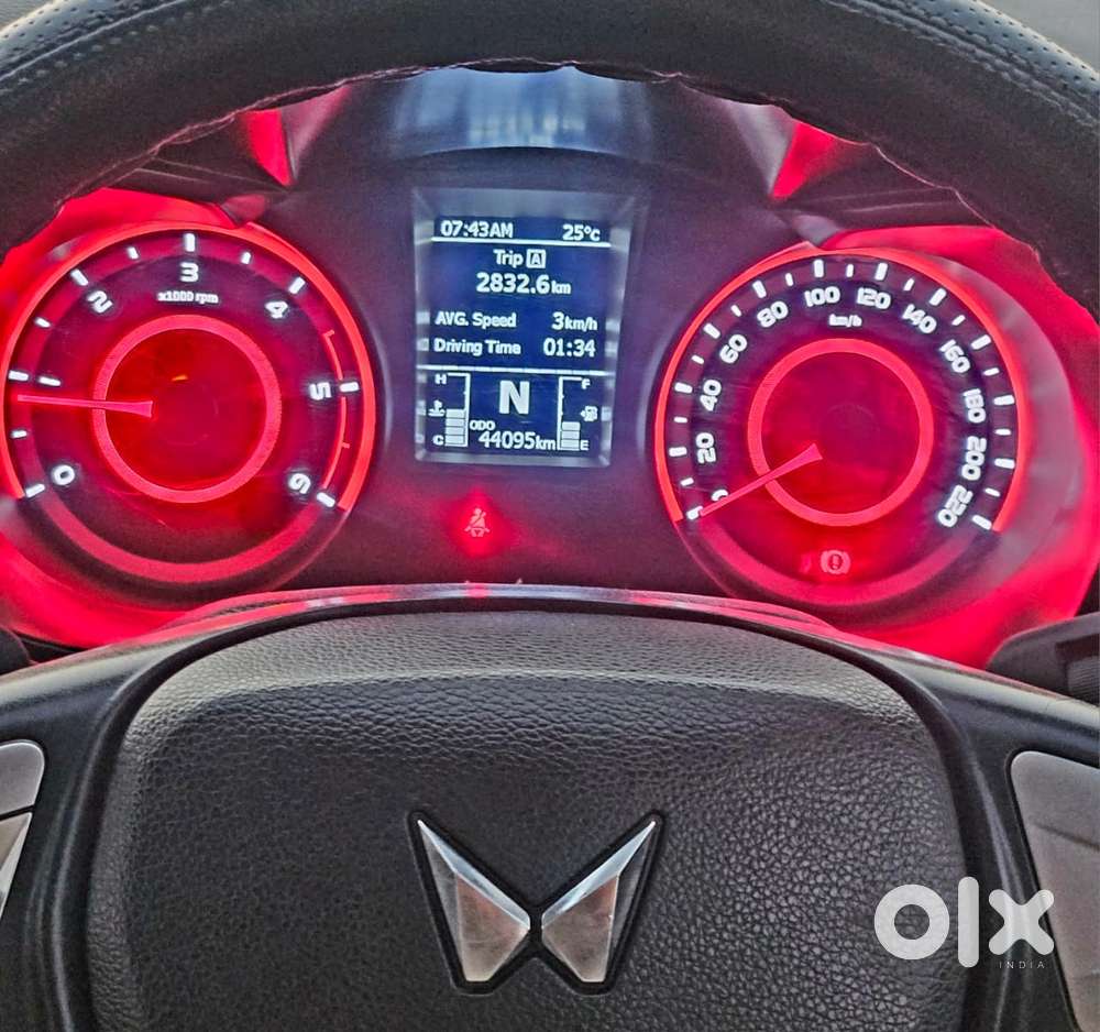 Mahindra Xuv300 W6 Diesel, 2023, Diesel