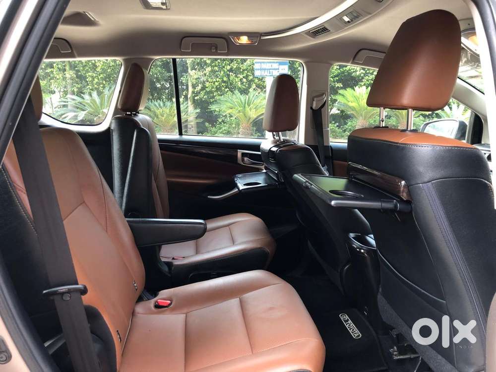 Toyota Innova Crysta [ ] 2.4 Zx At 7 Str, 2022, Diesel