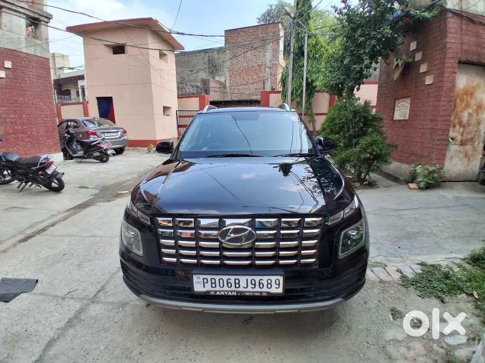 Hyundai New Venue Se Petrol Manual 2025