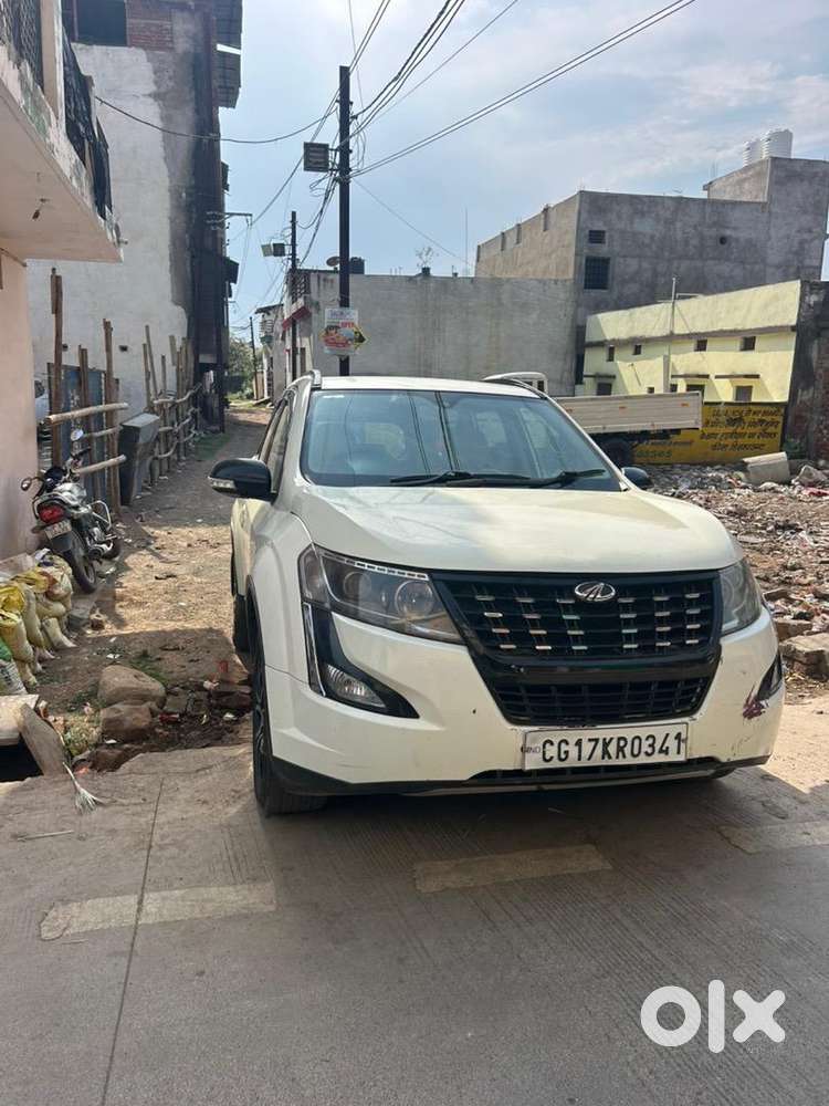 Mahindra Xuv500 2018 Diesel 60000 Km Driven