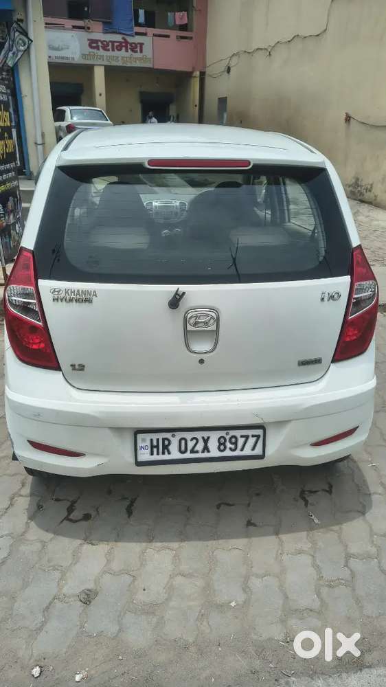 Hyundai I10 Sportz Petrol 2011