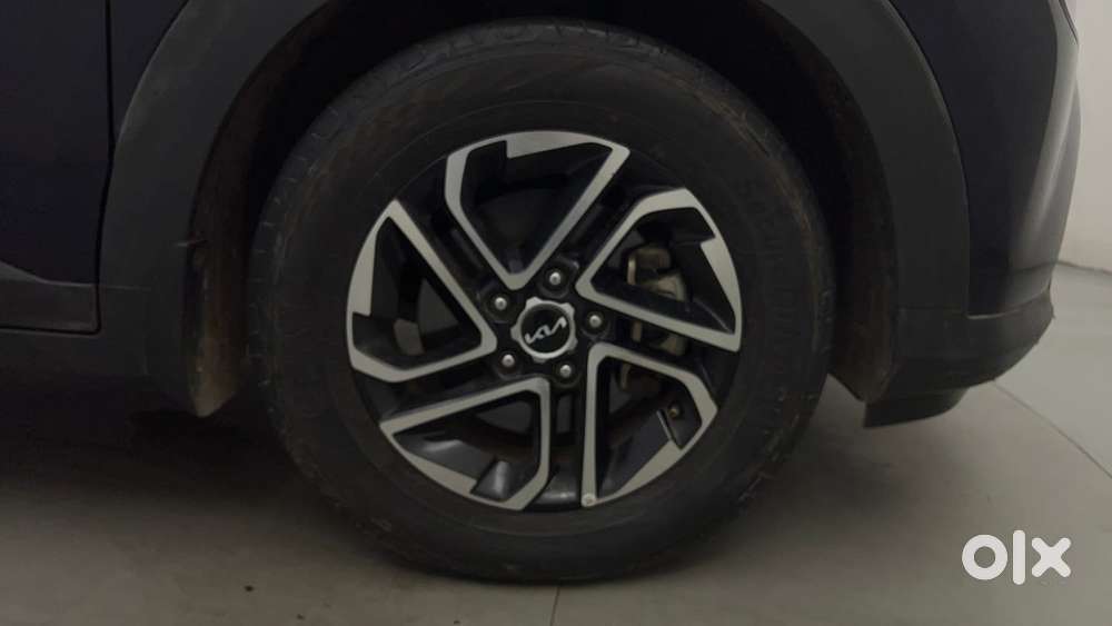 Kia Carens 1.5 Luxury Plus Diesel At 7 Str, 2023, Diesel