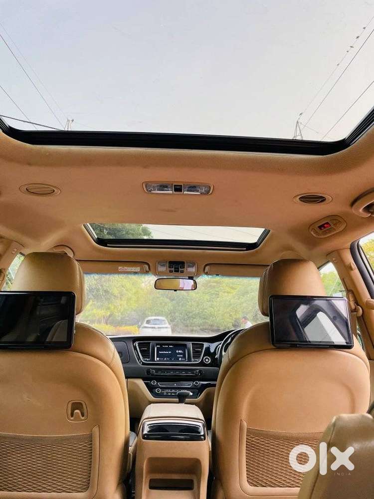 Kia Carnival Prestige, 2021, Diesel