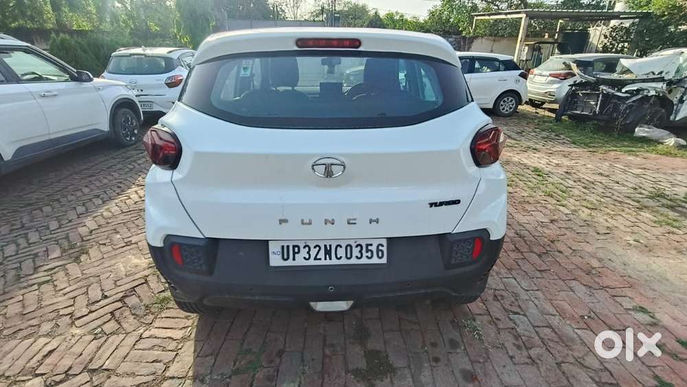 Tata Punch Pure, 2022, Petrol