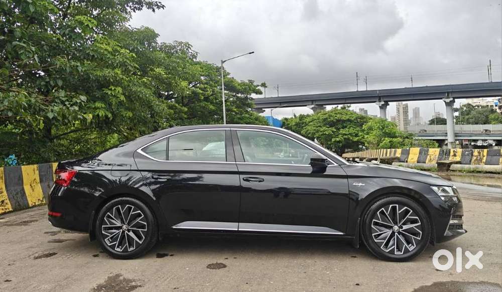 Skoda Superb 2.0 L&k Tsi At, 2024, Petrol