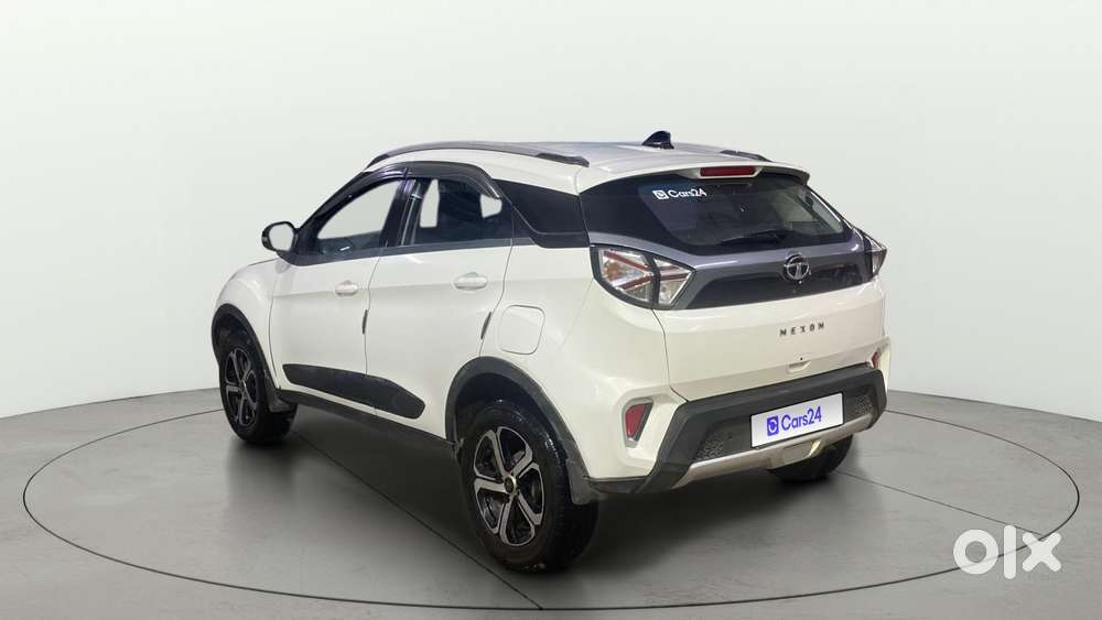 Tata Nexon 1.2 Revotron Xz Plus, 2022, Petrol