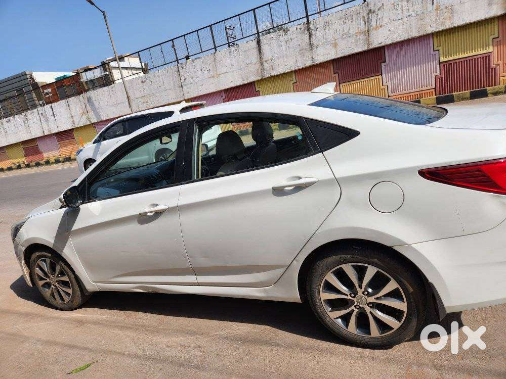 Hyundai Verna 1.6 Vtvt At Sx, 2017, Petrol