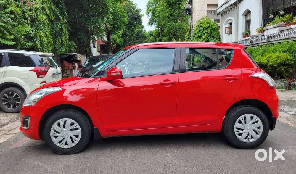 Maruti Suzuki Swift Vxi + Manual, 2017, Petrol