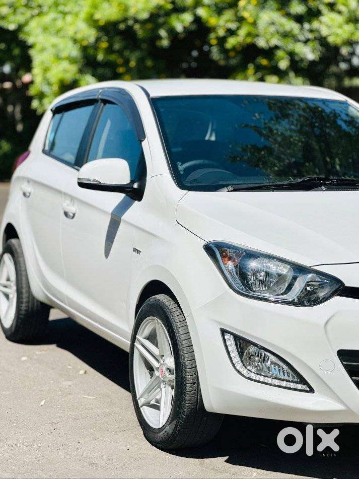Hyundai I20 Sportz 1.2 Bs-iv, 2013, Petrol