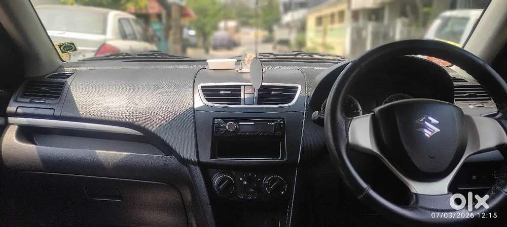 Less 37000 Kms Driven, Single Owner, 2013 Maruti Swift 1.2 Vxi
