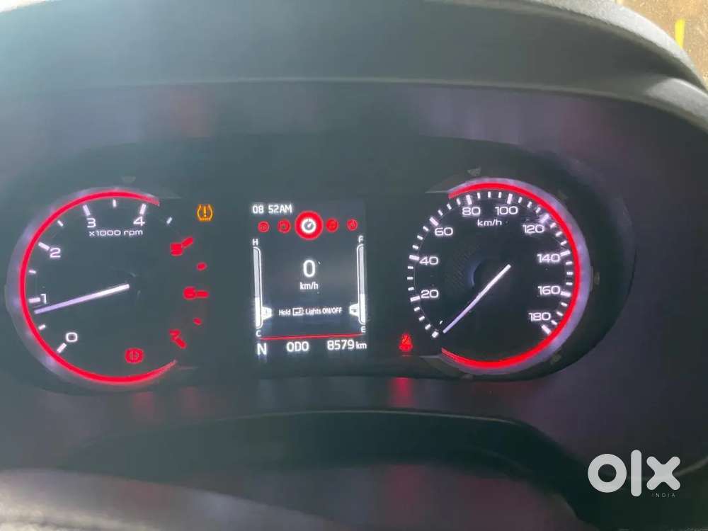 Mahindra Thar Lx D  Mt 2wd 4s Ht(2023)