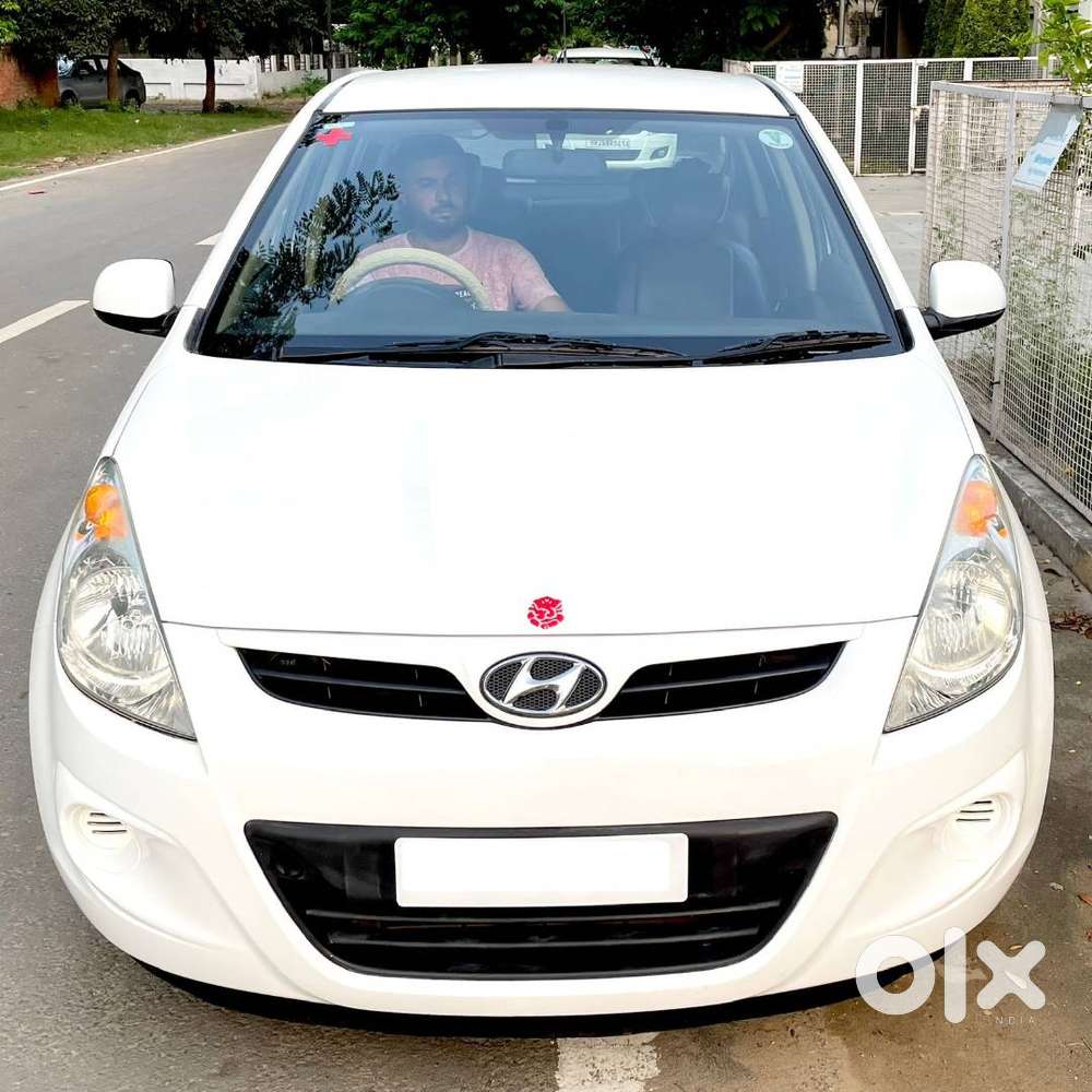 Hyundai I20 2011 Petrol Well Maintained