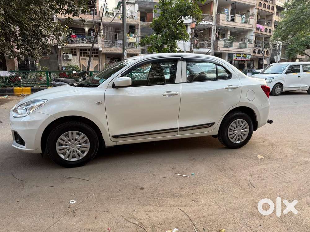 Maruti Suzuki Swift Dzire, 2023, Petrol